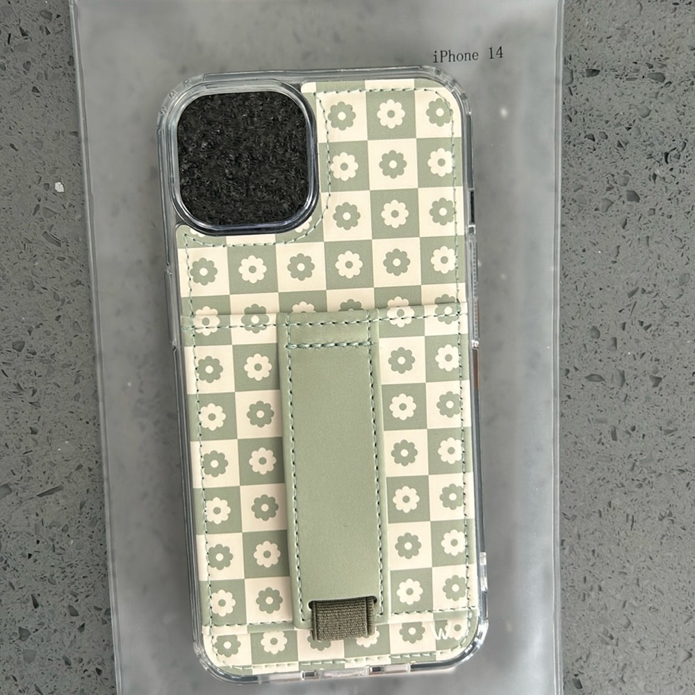Walli case for iPhone 14
